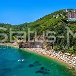Status-M Apartments Franca
